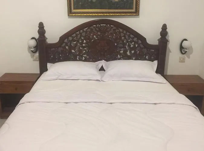 Hostal Anggrek Mas